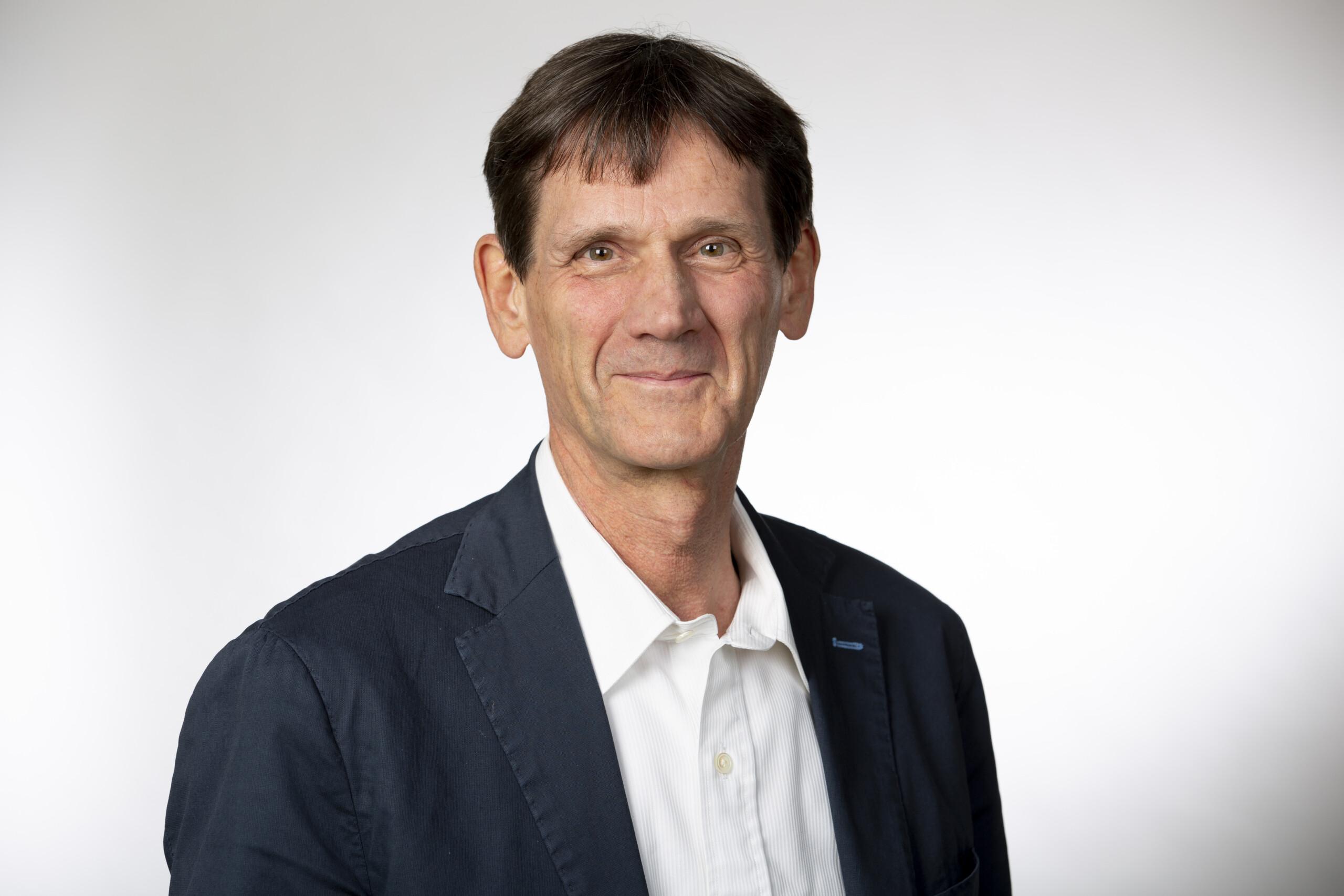 Portrait Christoph Scherrer